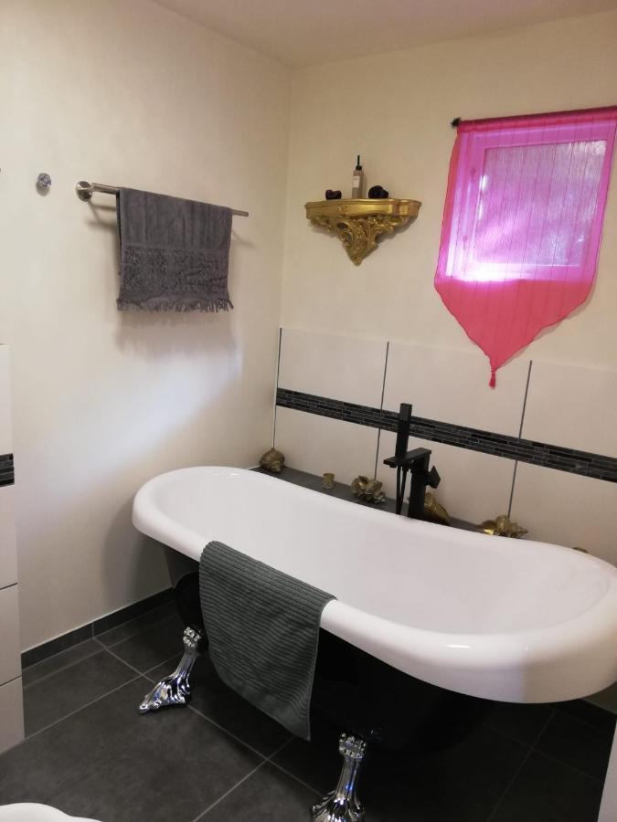 Apartment Melanie Hovmantorp 外观 照片